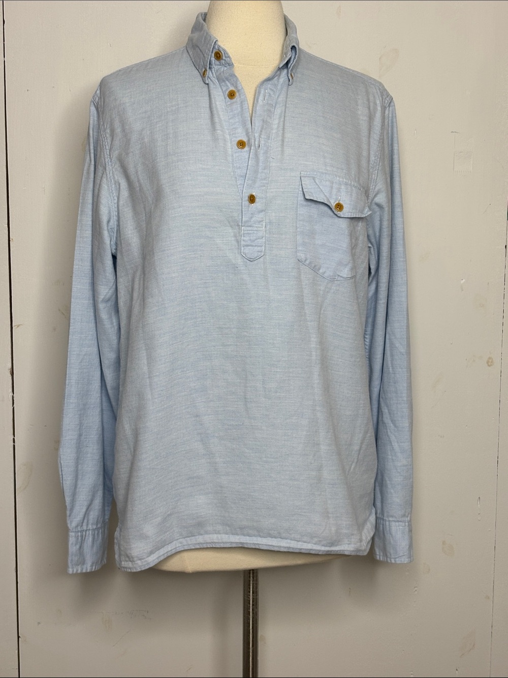 J Crew long sleeve 1/2 button down light blue cotton shirt size medium